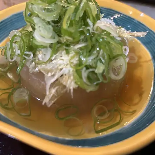 大根（おぼろ昆布・九条ネギのせ）