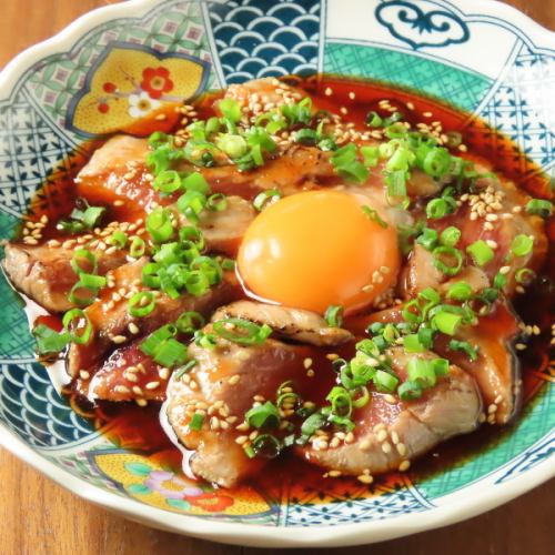 希少！まぐろほほ肉のたたきユッケ
