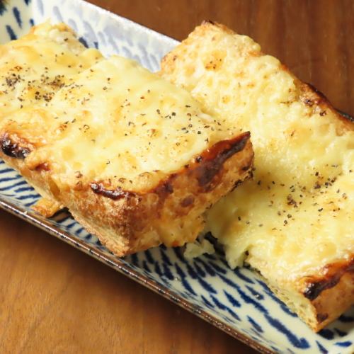 京揚げのおつまみチーズ焼き