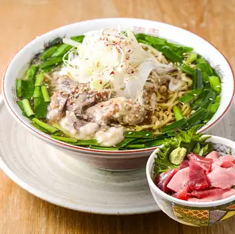ミニまぐろ丼セット