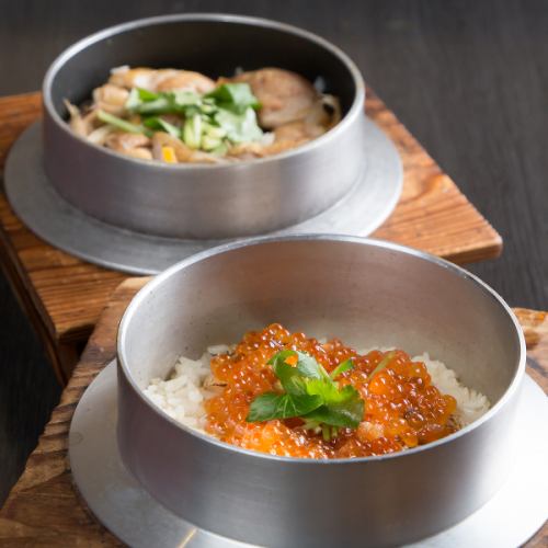 出汁が香る自慢の釜飯◎