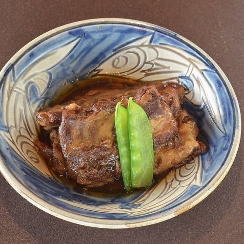 軟骨ソーキの煮込み