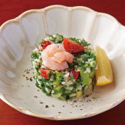 Barley salad with Hakata leeks and small shrimp