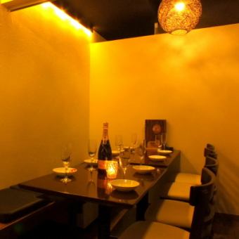 [4 to 8 people] Private rooms ideal for girls' and birthday parties