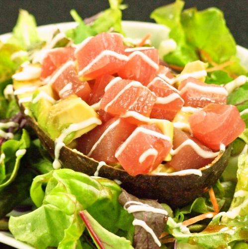 Wasabi soy sauce salad with tuna and avocado