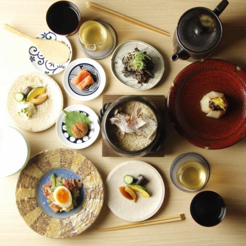 料理長おまかせ季節の晩ごはんがおすすめ！