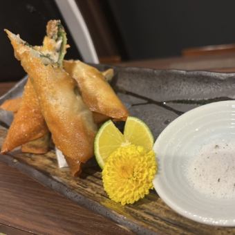 牡蠣と大葉の春巻き