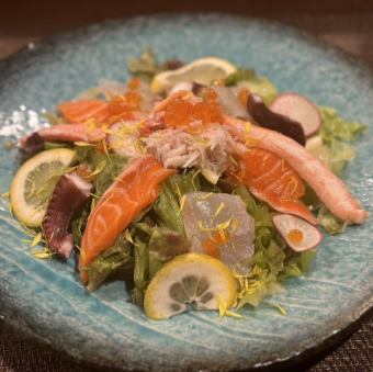 鮮魚のカルパッチョサラダ