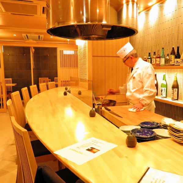 Adult 's elegant space ....You can eat the freshly made tempura which the chef chief fried in front of you.Please enjoy the crispy tempura with fine clothing and carefully selected seasonal ingredients.It is perfect for entertaining, various banquets as well as dates etc