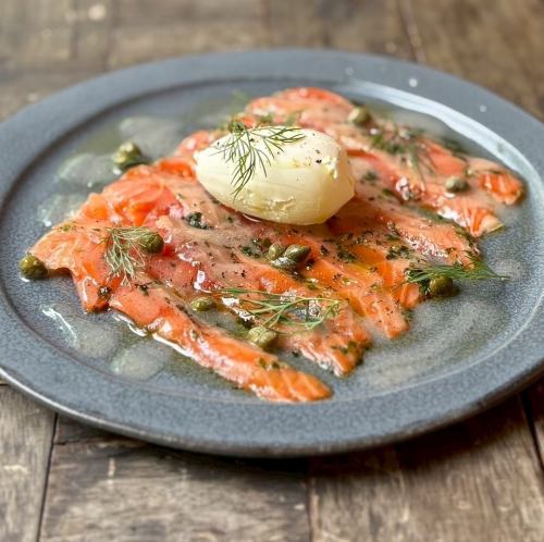 サーモンのカルパッチョ