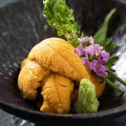 赤うに刺（バフン）/白うに刺（ムラサキ）