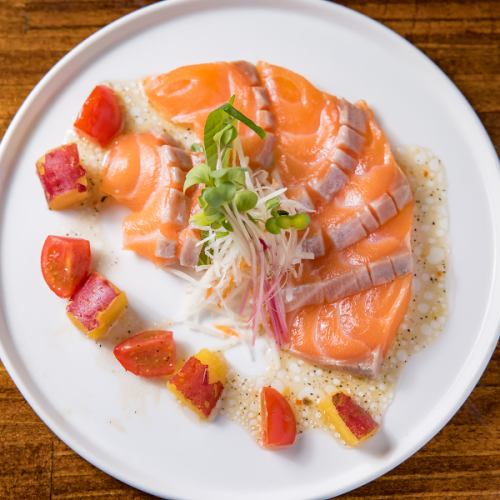 サーモンカルパッチョ