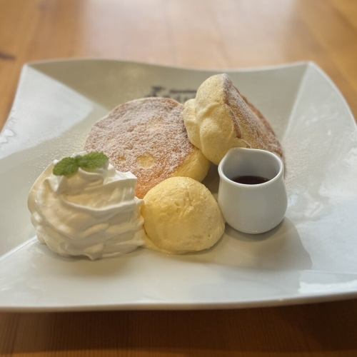 【NEW】スフレパンケーキ