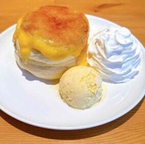 クリームブリュレパンケーキ