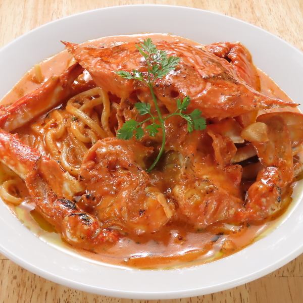 [Chewy fresh pasta♪] Migratory crab tomato cream