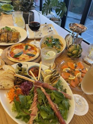 『Dinner Course』 Have a fun time with everyone! Banquet/Girls' Night Out Course 2850 yen per person