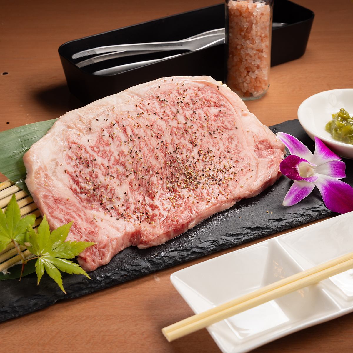 [3 minutes from Ikeda Station] High-quality meat at reasonable prices! Great for family meals and banquet courses!