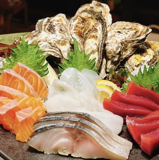 We offer extremely fresh seafood, including oysters from Akkeshi!