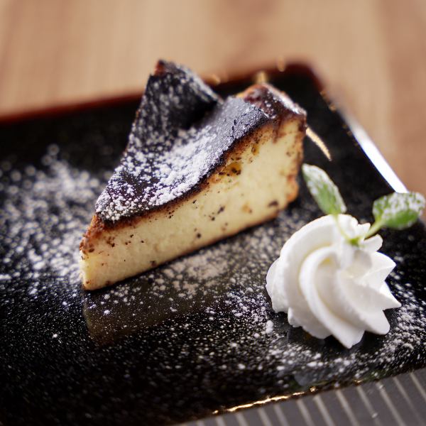 『バスクチーズケーキ』
