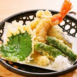 Assorted tempura