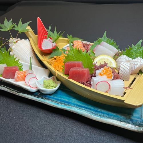 Premium Sashimi Boat Assortment