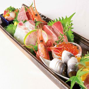 本日のお刺身盛り合わせ