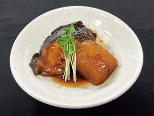 銀鱈と大根の煮つけ