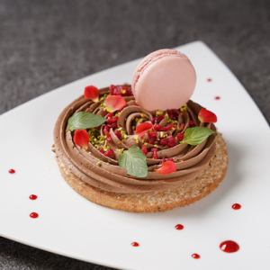 "フランス郷土菓子"ダコワーズ -薔薇と木苺の香りとチョコクリーム-