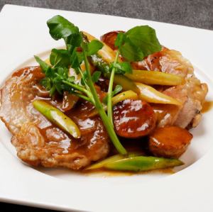 豚ヒレ肉と生ハムのサルティンボッカ