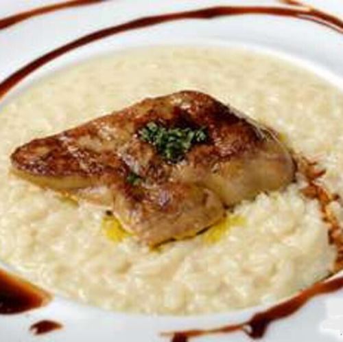 Foie gras risotto with black truffle sauce