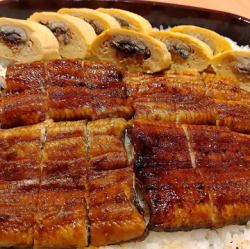 蒲焼き3本・う巻き1本