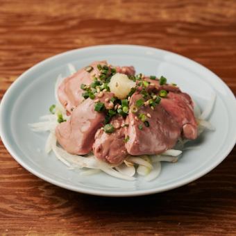 生食感とろレバ刺し