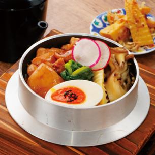 【秋冬限定商品】鶏と舞茸釜飯定食
