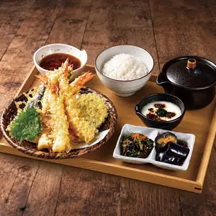 天ぷら定食（もり盛り）