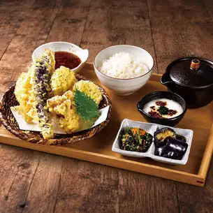 野菜三昧天ぷら定食