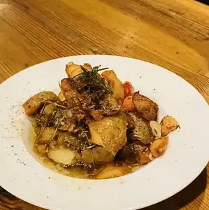 托斯卡納風味鳳尾魚蒜蓉土豆