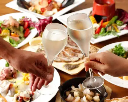 ¥5000飲み放題付きコース(4名様以上2時間利用パーティーコース)11月利用分より受付