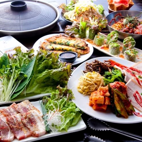 [Very popular menu!] ENG's proud samgyeopsal♪ The branded pork marinated in the special green onion salt sauce is exquisite!