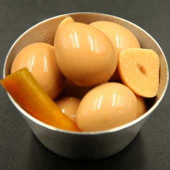 Boiled quail eggs in spicy soy sauce