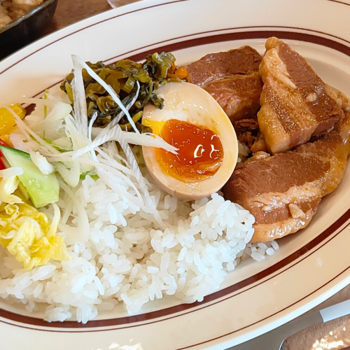 魯肉飯(ルーローファン)