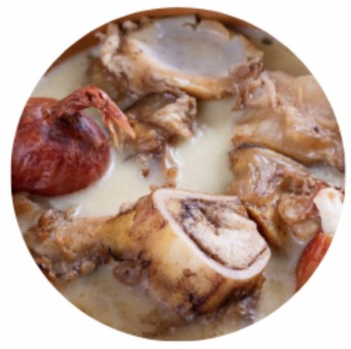 2．鶏清湯（トリチンタン）