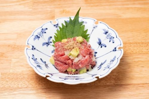 アボカド塩ユッケ