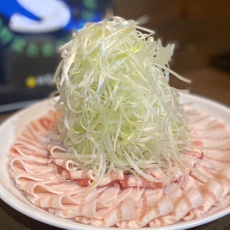 ねぎ豚しゃぶしゃぶが激旨のBAR♪カジュアルで居心地良い店内◎