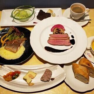 Lunch D◆3種のオードブルから魚料理・肉料理・デザートなど充実の豪華ランチプラン