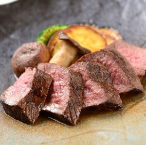 鹿ロース肉のロースト