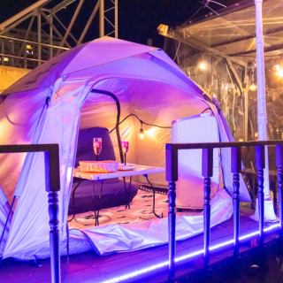 A sparkling, fantastical space ☆ Enjoy food and drinks as if you were at home ♪