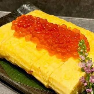 いくら贅沢のせ！極上だし巻き玉子