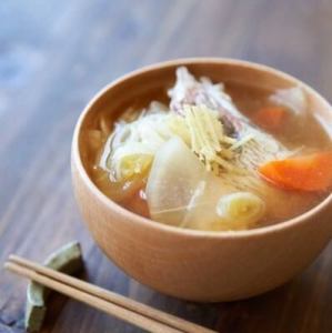 知床桜鱗あら汁 ～漁師仕立て～