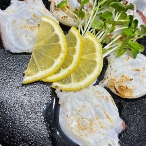 知床鉄板炙りダコ