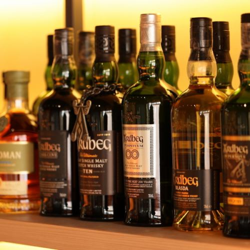 『ウイスキー』は150種類を超える圧巻の品揃え。